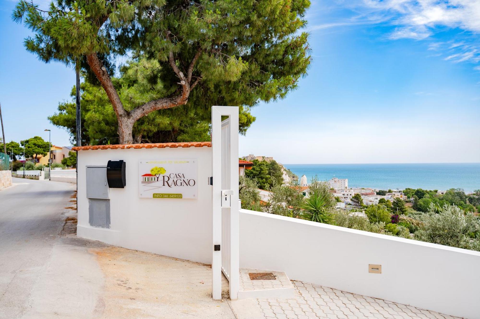 Casaragno Villa Vieste Exterior photo