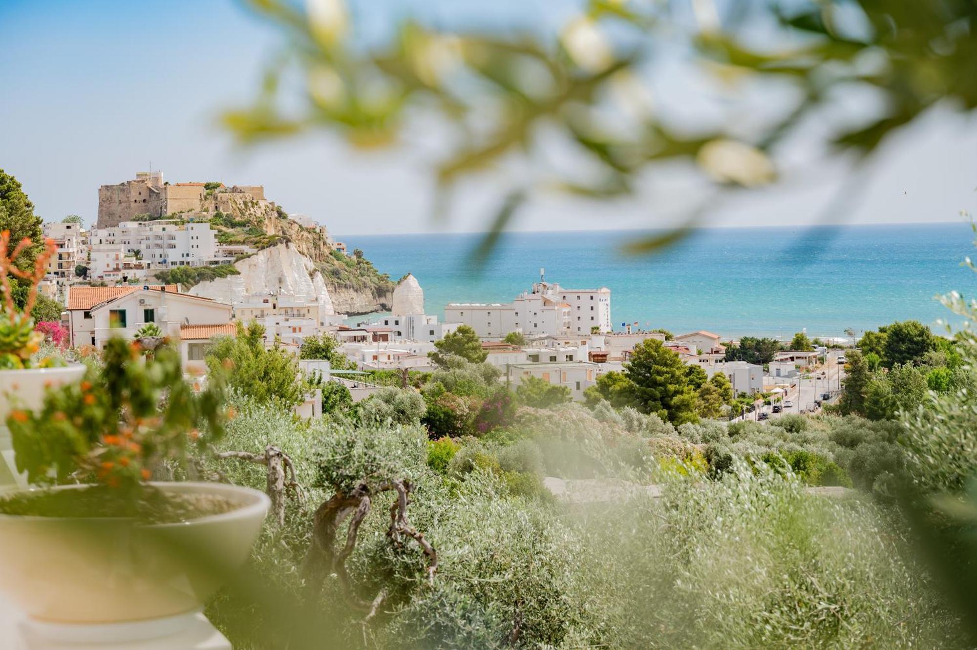 Casaragno Villa Vieste Exterior photo